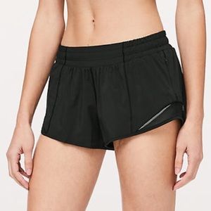 Lululemon Hotty hot short II